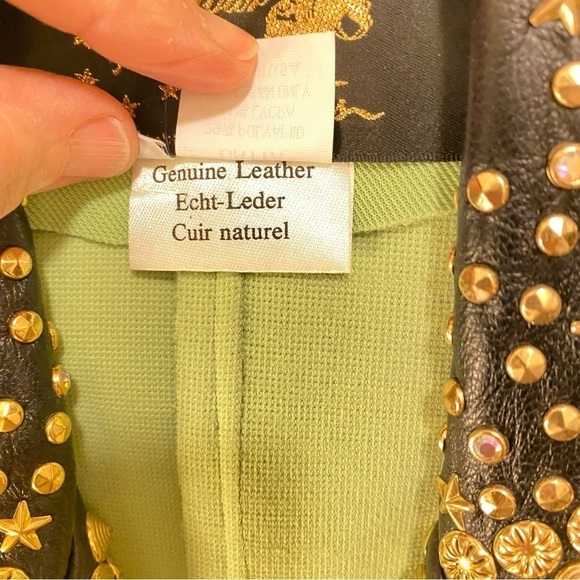 Vintage Leather Studded collar Vest in Chartreuse. Made by Your Wildest Dreams - Picture 10 of 12